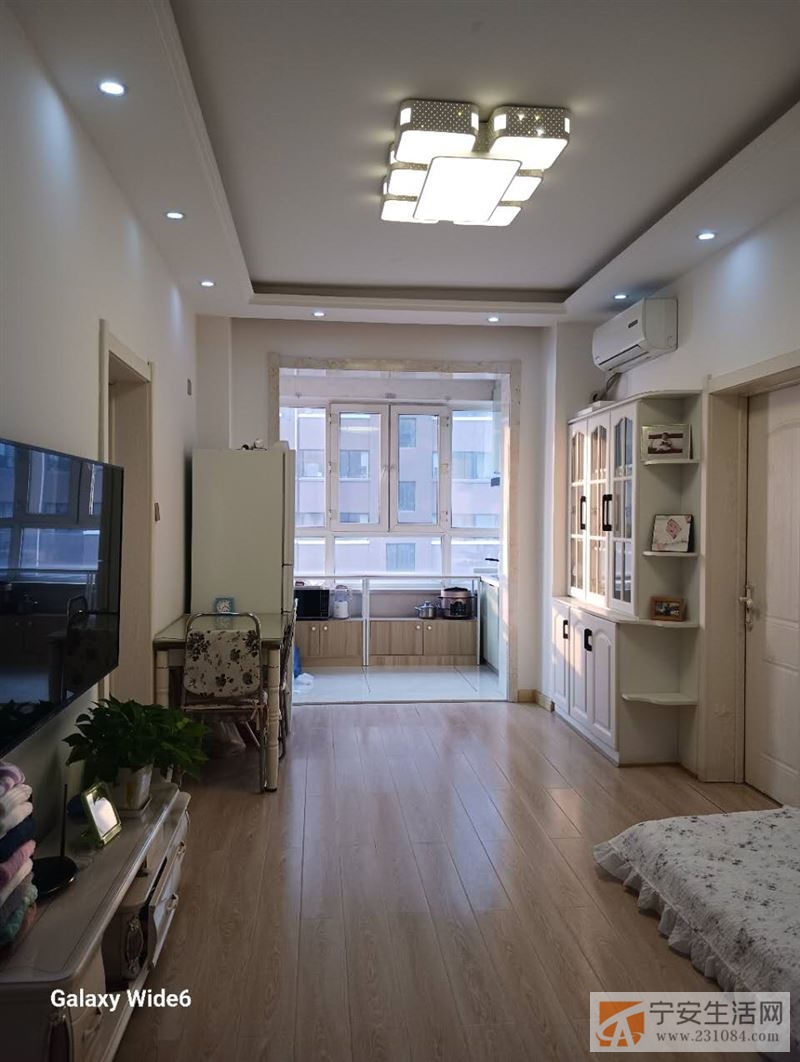 出售万和名苑电梯8楼